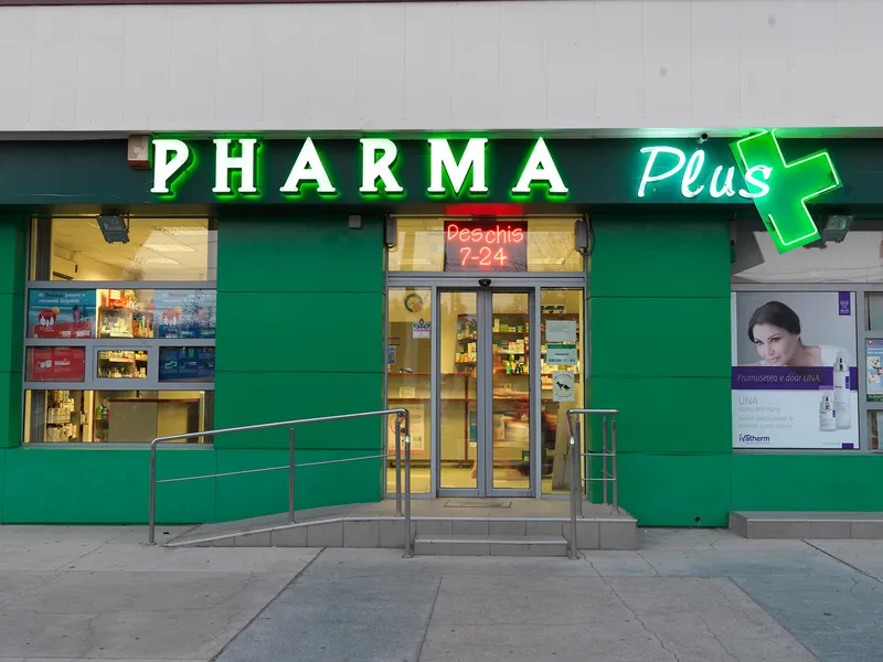 Logo Farmacia Pharma Plus