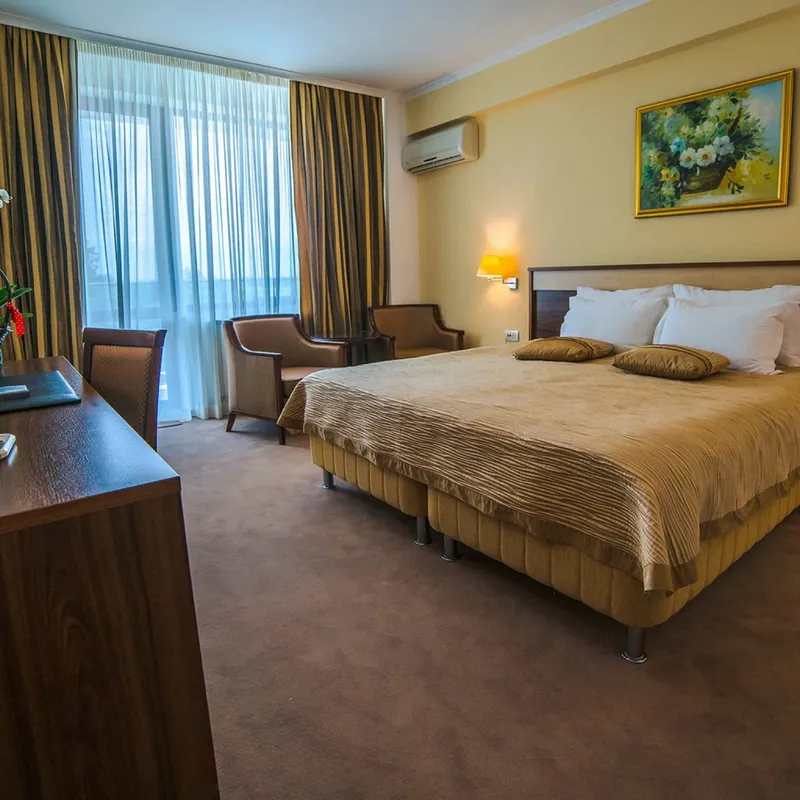 Logo Hotel Saturn