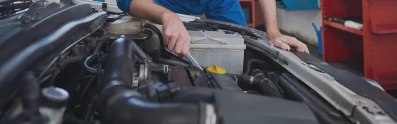 Logo Tracom - Service Auto & Magazin de Piese Auto