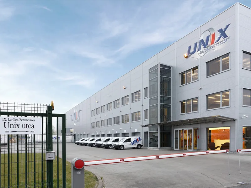 Logo UNIX Auto SRL